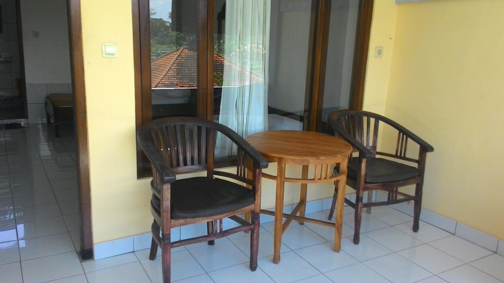 Raditia Homestay ウブド 部屋 写真