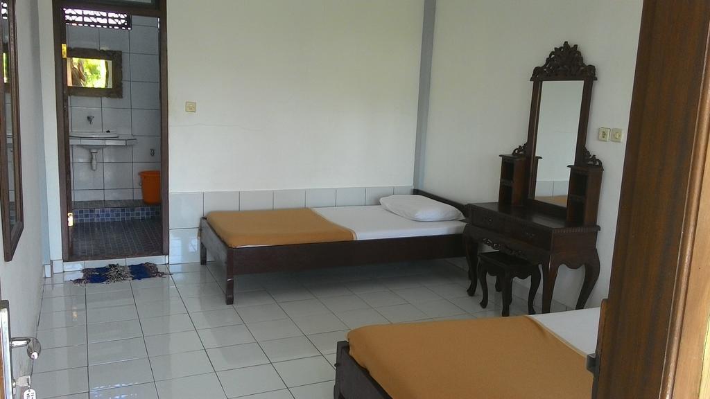 Raditia Homestay ウブド 部屋 写真